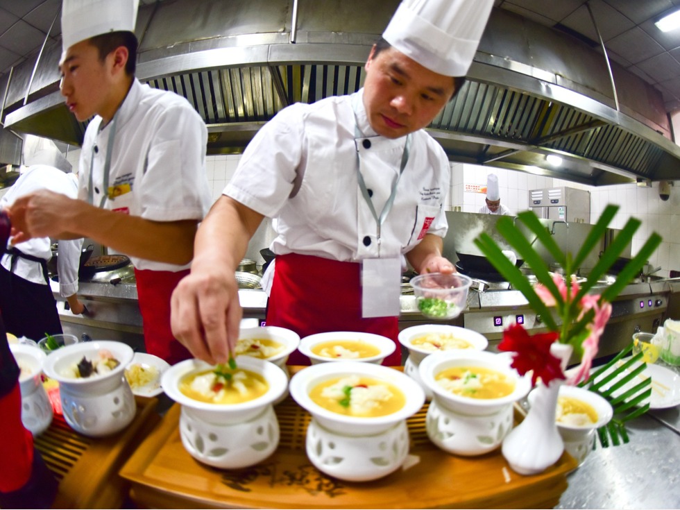 餐饮业结构性调整加速 下沉市场领跑大盘