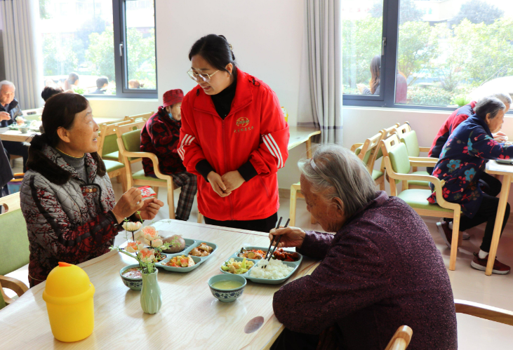 应对人口老龄化！中央财政新增3亿元支持助餐服务